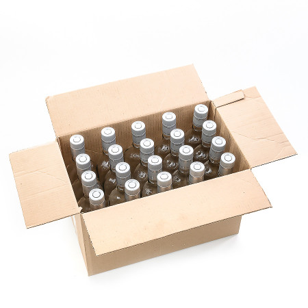20 бутылок "Фляжка" 0,5 л с пробками гуала в коробке в Черкесске
